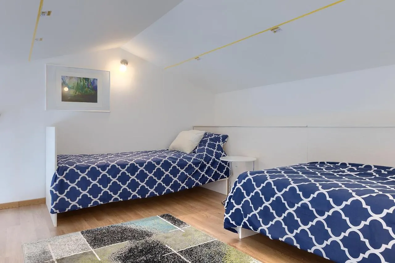 Casa Lori Lejlighed Rosini 0*,